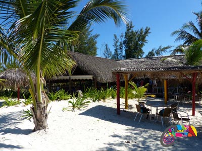 Bar Restaurant sur la plage Cayo Levisa