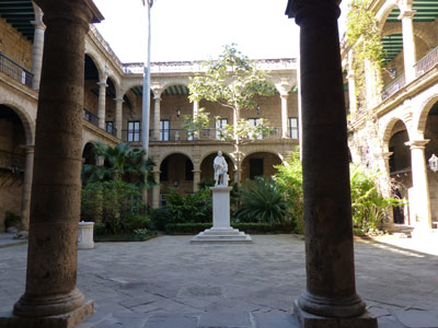 Visite du Palacio de los capitanes generales à La Havane