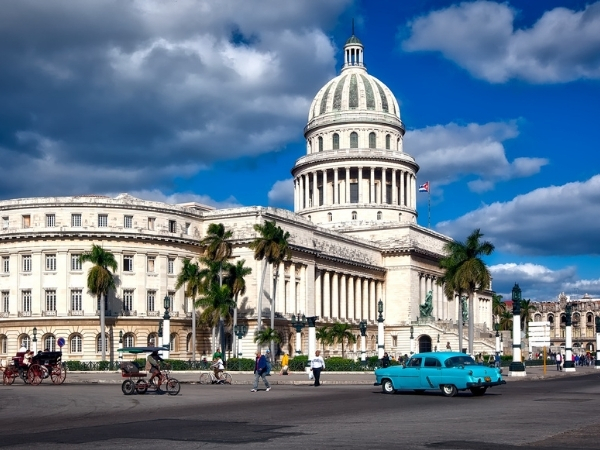 Voyage chez l'habitant à Cuba visite de la havane et du capitole