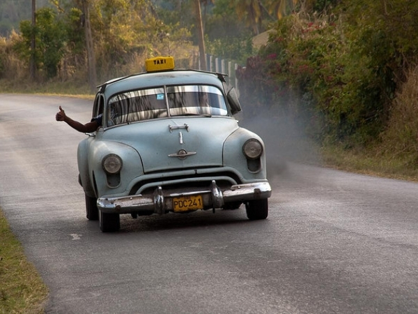 Voyage chez l'habitant à Cuba La Havane vielles voitures