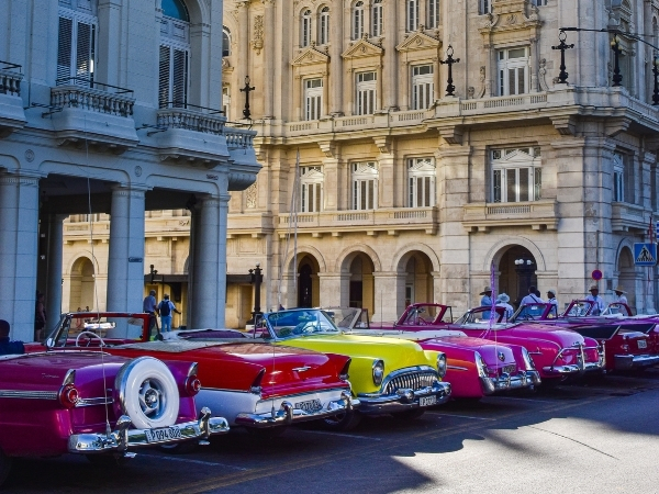 voyage cuba chez l habitant le charme des vieilles americaines a la havane
